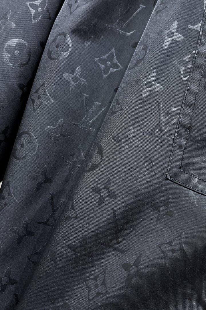 Louis Vuitton Outwear